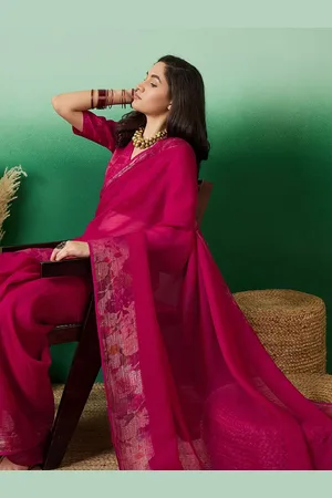 Sangria Women Shimmer Chiffon Foil Floral Printed Saree with Blouse Piece