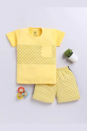 Toonyport Boys Geometric Printed T shirt With Shorts