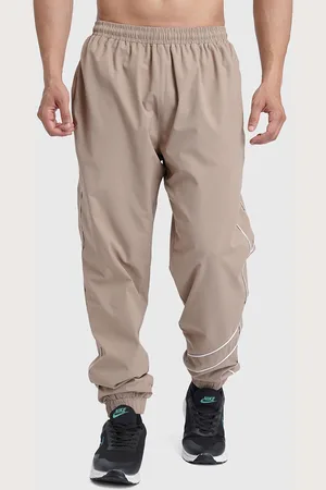 FUAARK Men Mid-Rise Joggers Track Pants