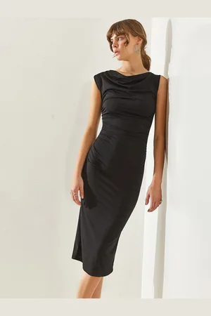 Bianco Lucci Women Solid Cowl Neck Sheath Dress