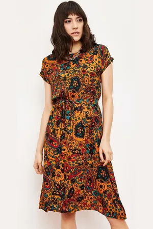 Bianco Lucci Printed Fit & Flare Dress