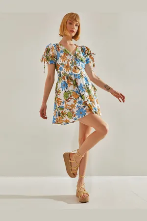 Bianco Lucci Floral Print Flutter Sleeve A-Line Dress
