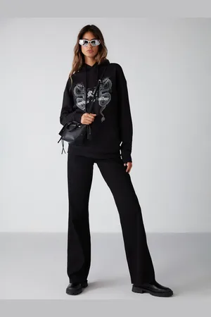 Grimelange Women Graphic Printed Hooded Sweatshirt