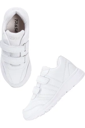 TRASE Boys Lightweight Round Toe Sneakers