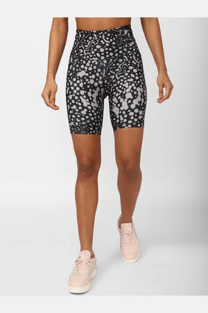 Reebok Women Printed Modern Safari Leg Shorts