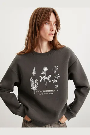 Grimelange Women Embroidered Floral Sweatshirt