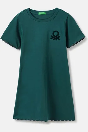 Benetton Girls Regular Fit Round Neck Solid A-Line Dress