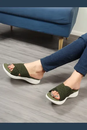 Carlton London Women Olive Green & White Rubber Sliders