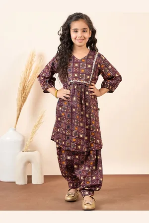 Stylo Bug Girls Ethnic Motifs Printed Regular Pure Cotton Kurta with Patiala