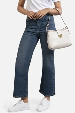 IRTH Women Solid Shoulder Bag