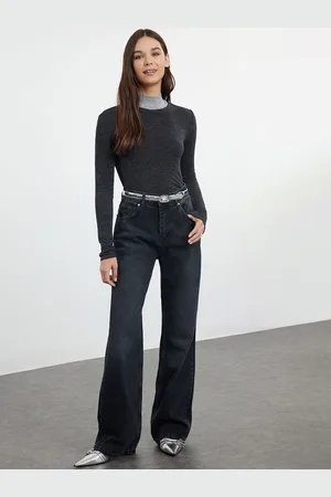 Trendyol Women Solid Mid-Rise Relaxed Fit Jeans