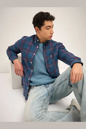 The Bear House Men Tartan Checked Slim Fit Casual Shirt