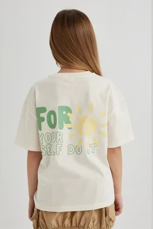 DeFacto Girls Typography Printed Round Neck Cotton T-shirt