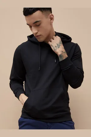 Lifestyle Men Solid Hooded Sweatshirt