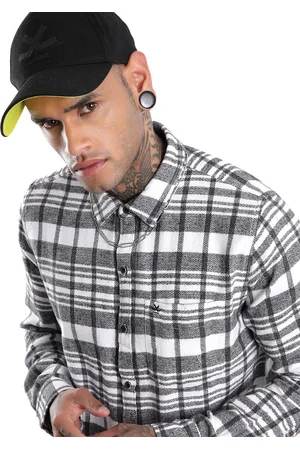 WROGN Men Spread Collar Tartan Checked Cotton Slim Fit Casual Shirt
