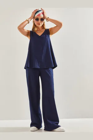 Bianco Lucci V-Neck Sleeveless Top With Trouser