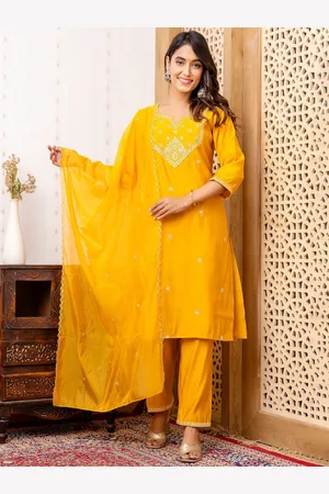 Celebravo Ethnic Motifs Embroidered Straight Zari Kurta With Trousers & Dupatta