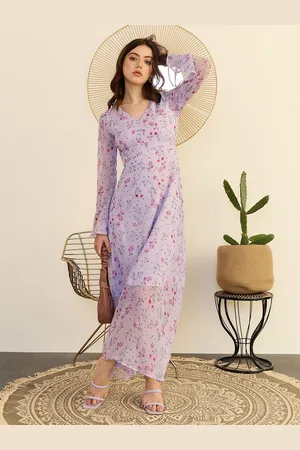 Berrylush Floral Printed Bell Sleeve Chiffon A-Line Maxi Dress