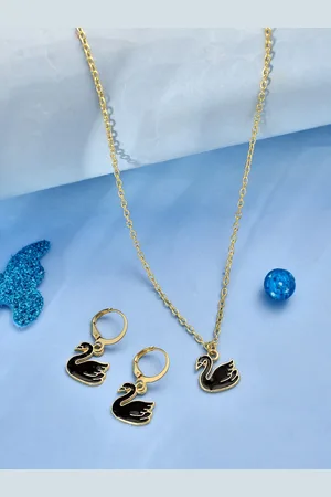 Voylla Girls Gold-Plated Black Swan Jewellery Set