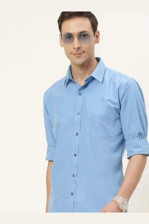 English Navy Men Spread Collar Solid Slim Fit Casual Shirt