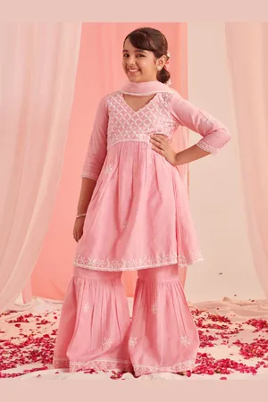 pspeaches Girls Floral Embroidered Regular Thread Work Kurta with Sharara & With Dupatta
