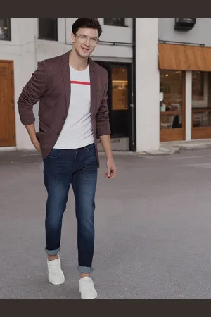 Mast & Harbour Men Maroon Solid Regular Fit Single-Breasted Casual Blazer