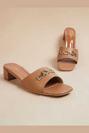 Lifestyle Women Embellished Block Mules