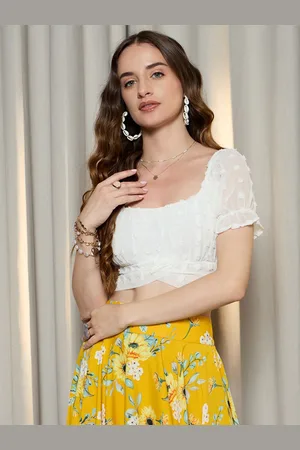 Berrylush Puff Sleeve Styled Back Crop Top