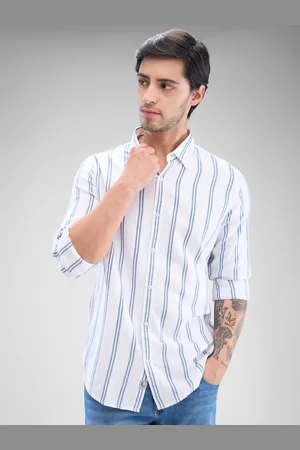 SPYKAR Men Slim Fit Opaque Striped Casual Shirt