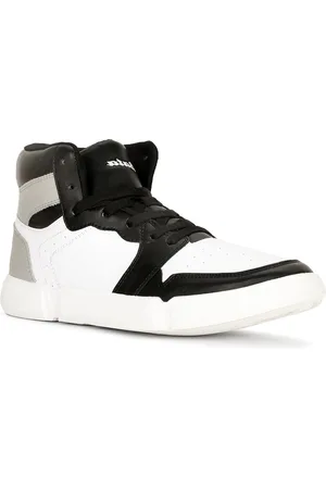 Bata Men Colourblocked Round Toe Sneakers