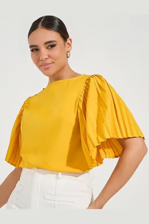 Styli Women Solid Accordion Pleats Boat Neck Top