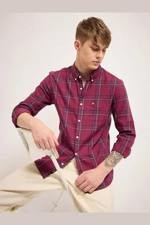 The Bear House Men Cotton Checked Slim Fit Casual Shirt