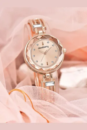 DressBerry Women Embellished Dial & Bracelet Style Straps Analogue Watch HOBDB-308-RG