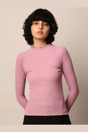 ONLY Women V-Neck Pockets Slim Fit T-shirt