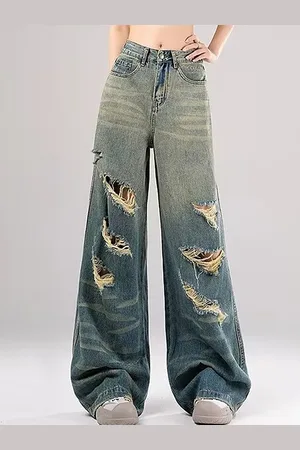 LULU & SKY Women Wide Leg Mid-Rise Highly Distressed Jeans