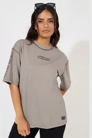 Styli Women Printed Oversized Fit Drop Shoulder Sleeves T-Shirt