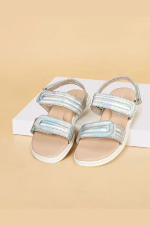 Pantaloons Girls Open Toe Flats
