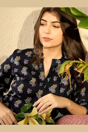 Ahika Floral Print Mandarin Collar Ethnic Top