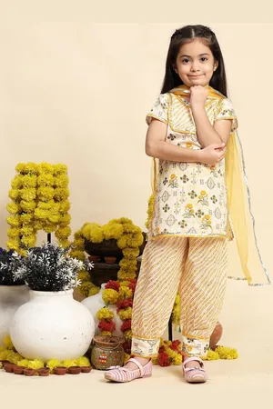 Cutiekins Boys Floral Printed Straight Cotton Kurta With Salwar & Dupatta