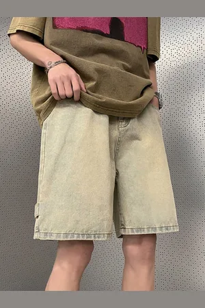 HERE&NOW Men Denim Mid-Rise Regular Fit Shorts