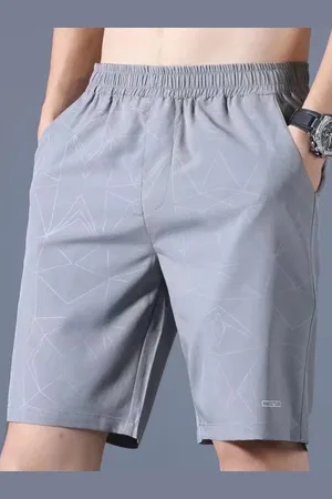 HERE&NOW Men Geometric Printed Regular Fit Shorts