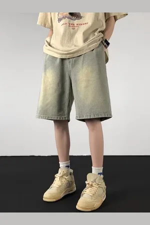 HERE&NOW Men Regular Fit Mid-Rise Shorts