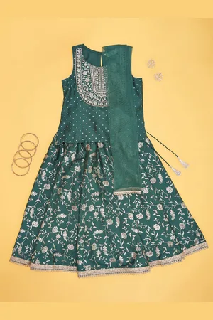 Pantaloons Girls Embellished Ready to Wear Lehenga & Blouse With Dupatta