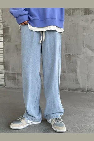 HERE&NOW Men Relaxed Fit Low Distress Jeans