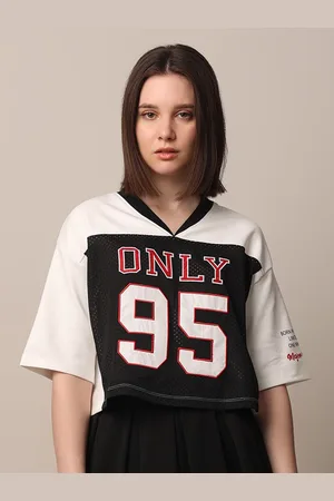 ONLY Women Varsity Printed V-Neck Cotton Boxy T-shirt