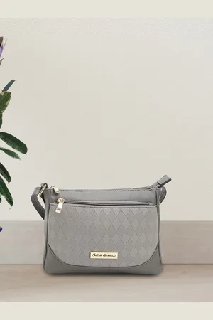 Mast & Harbour Women Textured Shopper Sling Bag