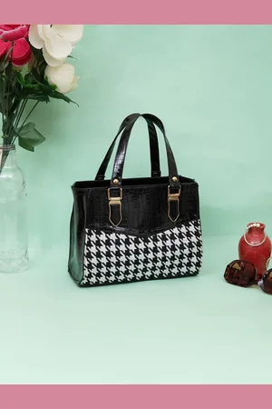 FABBHUE Women Checked Structured Handheld Bag with