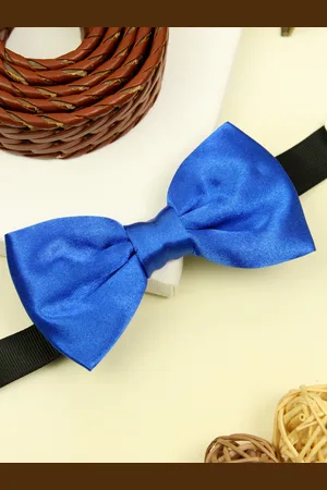 Kavove Unisex Blue Solid Bow Tie