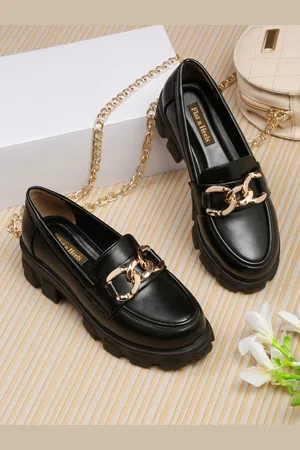Flat n Heels Women Loafers
