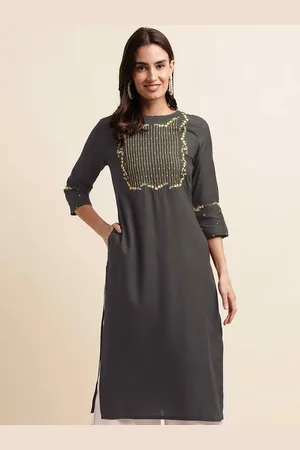 Mirchi Fashion Floral Embroidered Thread Work Straight Kurta